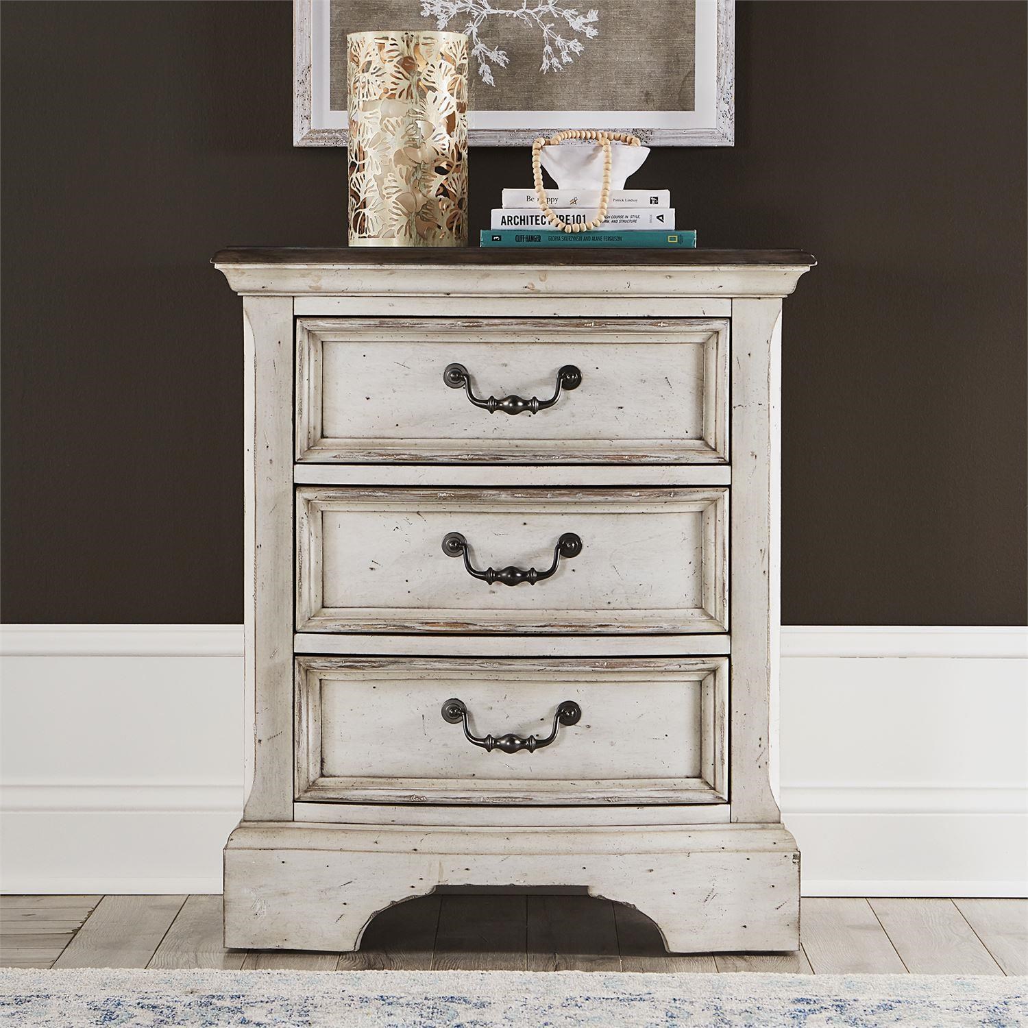 Liberty Furniture Abbey Road 455W-BR62 3-Drawer Nightstand | Thornton
